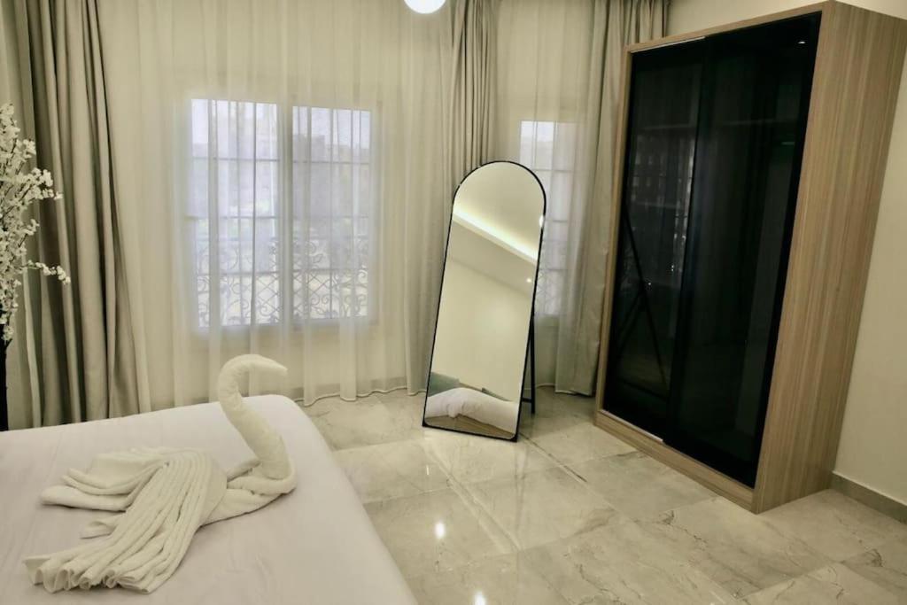 Apartment 3 Bedroom Couples Or Family Cairo