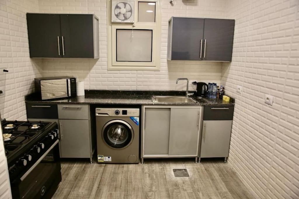 Apartment 3 Bedroom Couples Or Family Cairo